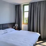 K17 Centrum Apartamento *
