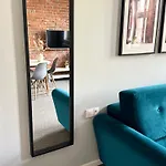 K17 Centrum Apartamento *